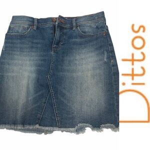 Dittos Denim Skirt with Frayed Hem Size 25